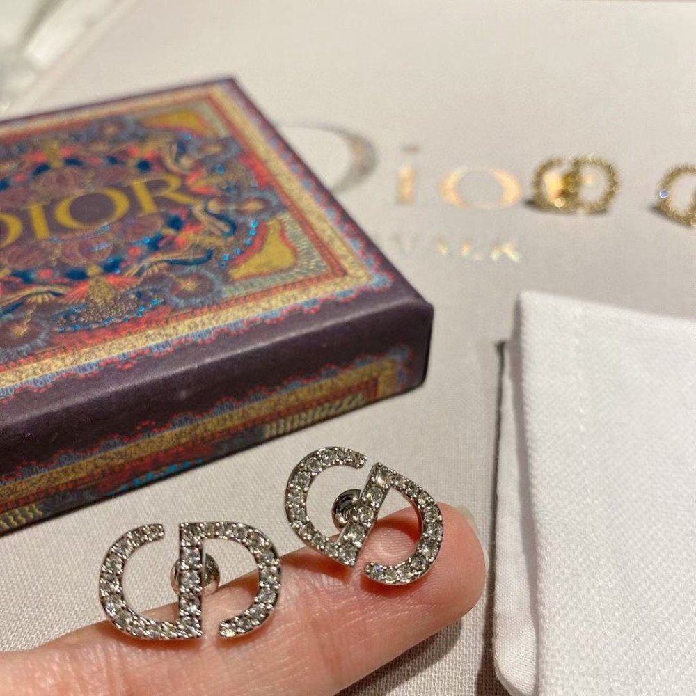 💎✨AUTHENTIC✨💎 Dior earrings